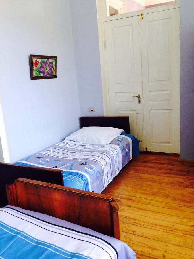 Guesthouse Aisi In Лагодехи Екстериор снимка