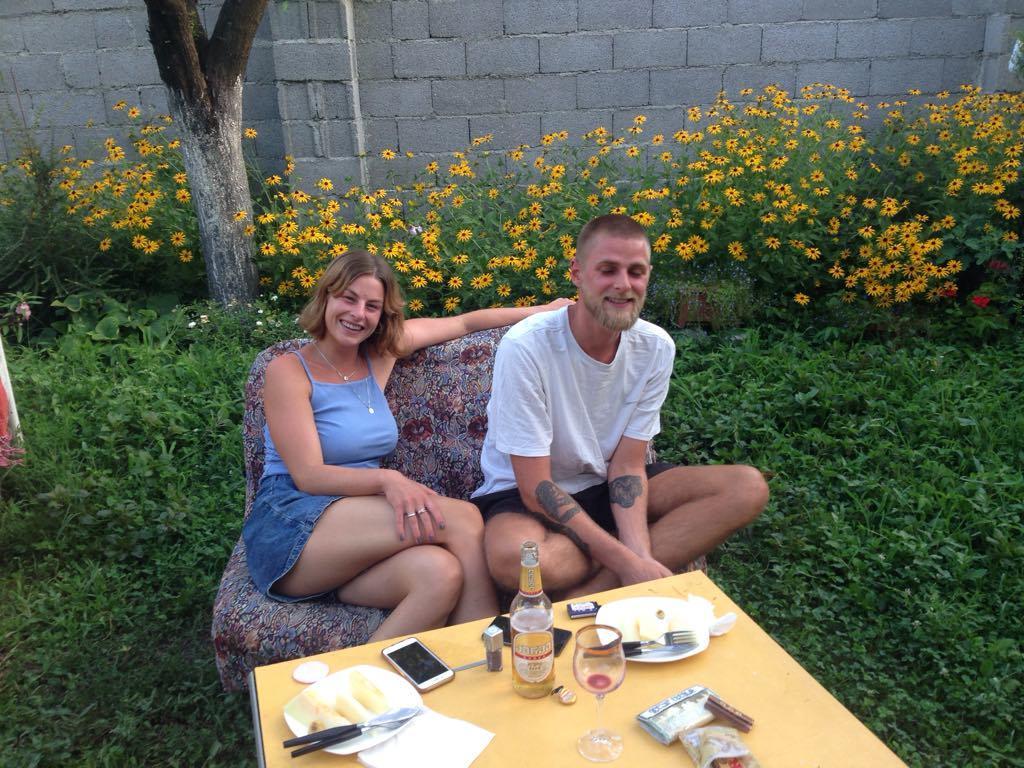 Guesthouse Aisi In Лагодехи Екстериор снимка