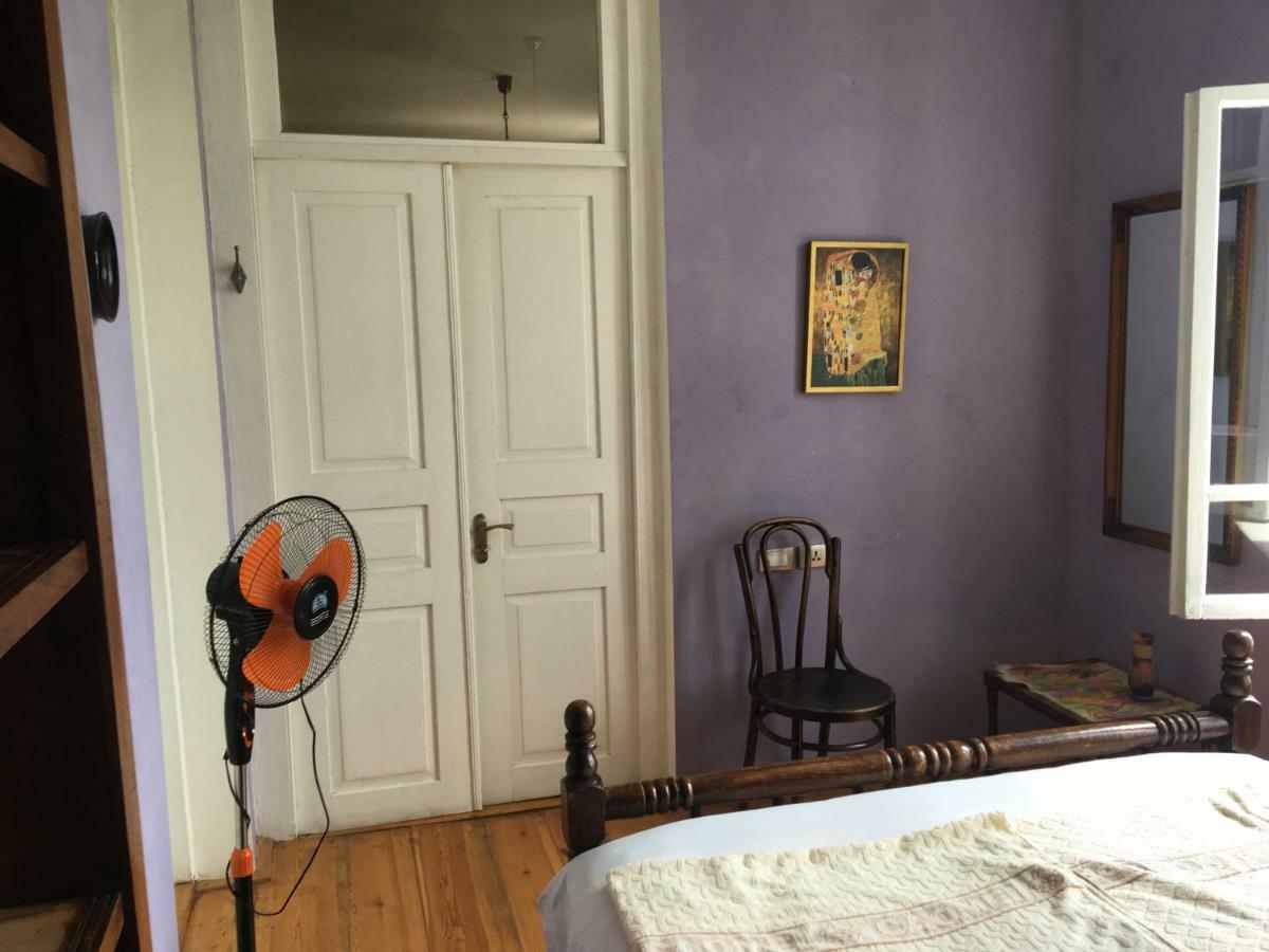 Guesthouse Aisi In Лагодехи Екстериор снимка