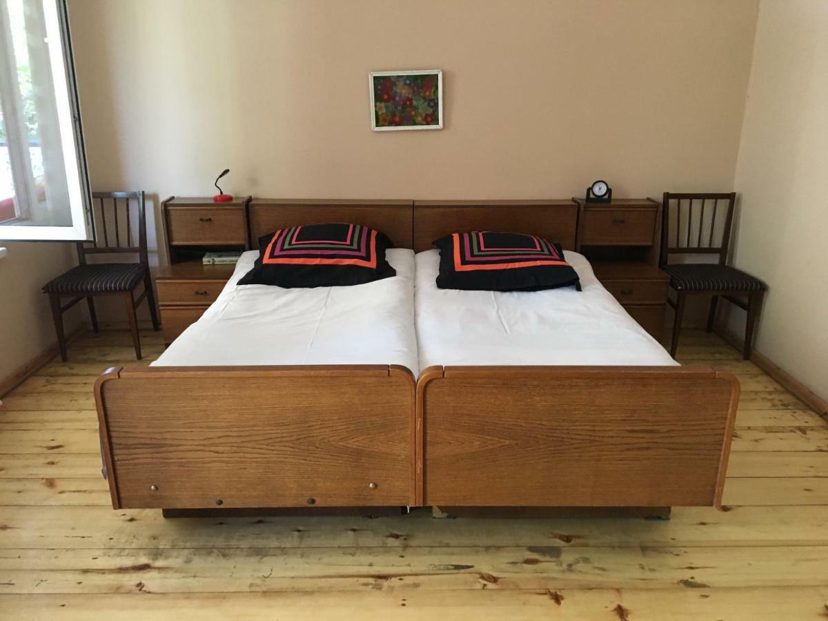 Guesthouse Aisi In Лагодехи Екстериор снимка