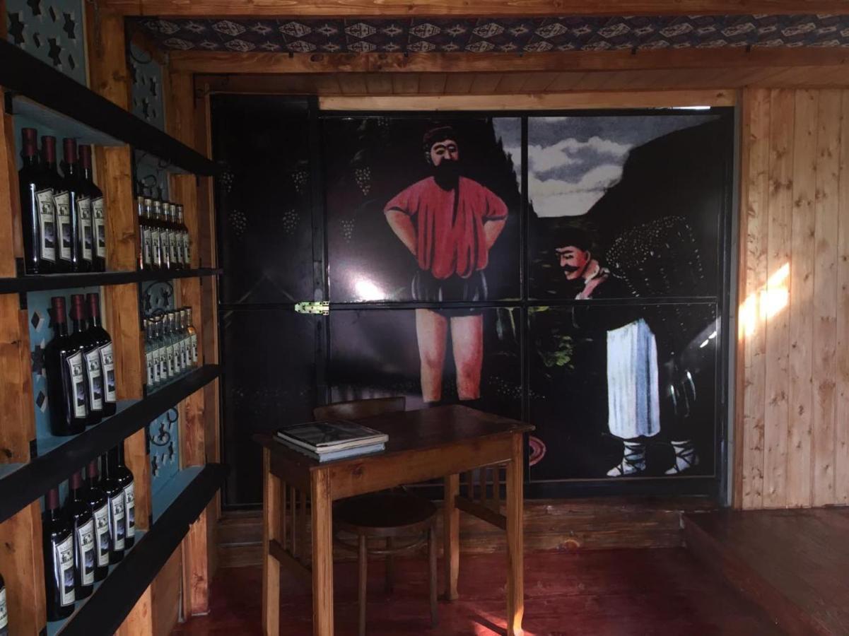 Guesthouse Aisi In Лагодехи Екстериор снимка